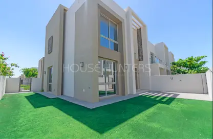 Villa - 4 Bedrooms - 4 Bathrooms for sale in Reem Community - Arabian Ranches 2 - Dubai