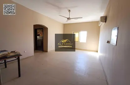 Apartment - 2 Bedrooms - 2 Bathrooms for rent in Al Mowaihat 1 - Al Mowaihat - Ajman