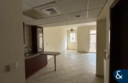 Apartment - 1 Bathroom for rent in Regent House 1 - Regent House - Motor City - Dubai