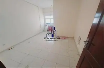 Apartment - Studio - 1 Bathroom for rent in Muwailih Building - Muwaileh - Sharjah