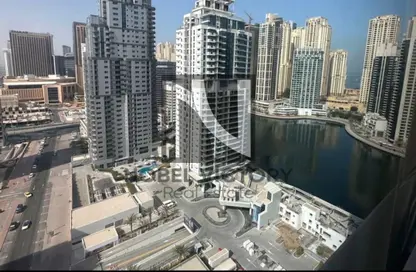 Apartment - 1 Bedroom - 1 Bathroom for rent in Time Place Tower - Dubai Marina - Dubai