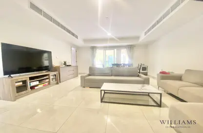 Villa - 3 Bedrooms - 4 Bathrooms for rent in Springs 15 - The Springs - Dubai