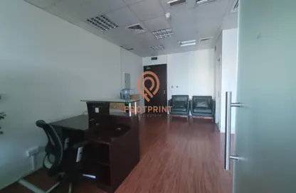 Office Space - Studio - 1 Bathroom for rent in Churchill Executive Tower - Churchill Towers - Business Bay - Dubai