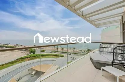 Apartment - 2 Bedrooms - 3 Bathrooms for sale in The 8 - The Crescent - Palm Jumeirah - Dubai