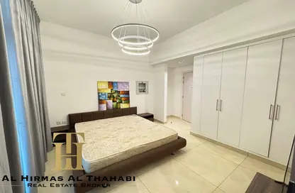 Apartment - 1 Bathroom for rent in The Square Tower - Jumeirah Village Circle - Dubai