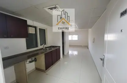 Apartment - Studio - 1 Bathroom for rent in BOS Al Khan Tower - Al Khan - Sharjah