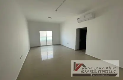 Apartment - 2 Bedrooms - 2 Bathrooms for rent in Al Jurf Industrial 3 - Al Jurf Industrial - Ajman