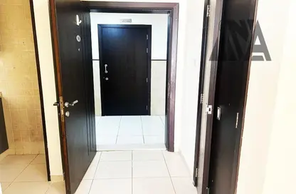 Apartment - 1 Bedroom - 2 Bathrooms for rent in Mazaya 1 - Queue Point - Dubai Land - Dubai