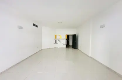 Apartment - 2 Bedrooms - 2 Bathrooms for rent in Mankhool - Bur Dubai - Dubai