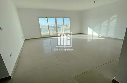 Apartment - 2 Bedrooms - 2 Bathrooms for sale in Al Reef Downtown - Al Reef - Abu Dhabi