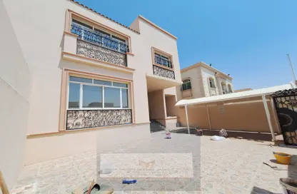 Villa - 5 Bedrooms - 6 Bathrooms for rent in Mohamed Bin Zayed Centre - Mohamed Bin Zayed City - Abu Dhabi