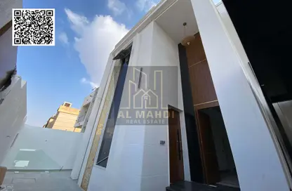 Villa - 5 Bedrooms - 7 Bathrooms for sale in Al Yasmeen 1 - Al Yasmeen - Ajman