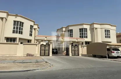 Compound - 5 Bedrooms - 7 Bathrooms for sale in Khalifa City A Villas - Khalifa City A - Khalifa City - Abu Dhabi