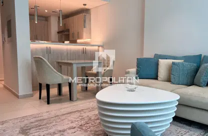 Apartment - 1 Bedroom - 2 Bathrooms for sale in Seven Palm - Palm Jumeirah - Dubai