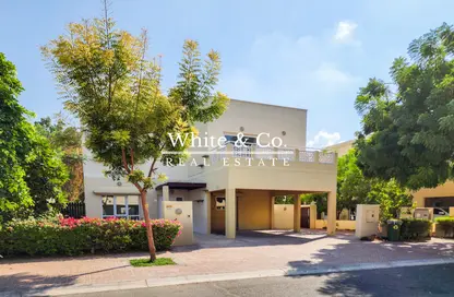 Villa - 4 Bedrooms - 4 Bathrooms for sale in Meadows 9 - Meadows - Dubai