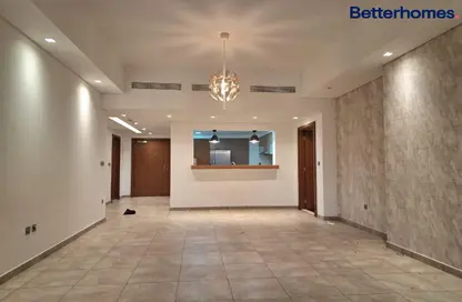 Apartment - 2 Bedrooms - 2 Bathrooms for rent in Marina Residences 4 - Marina Residences - Palm Jumeirah - Dubai