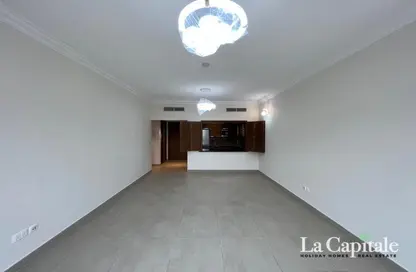 Apartment - 2 Bedrooms - 4 Bathrooms for sale in Qamar 4 - Madinat Badr - Al Muhaisnah - Dubai