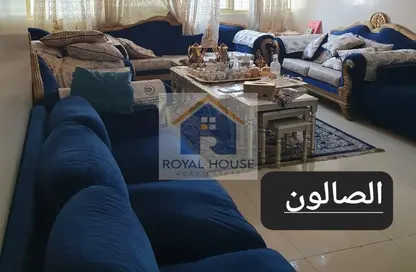 Apartment - 5 Bedrooms - 4 Bathrooms for sale in Al Majaz 3 - Al Majaz - Sharjah