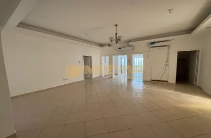 Villa - 6 Bedrooms - 5 Bathrooms for rent in Al Goze Building - Al Quoz 1 - Al Quoz - Dubai