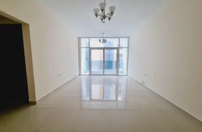 Apartment - 1 Bedroom - 2 Bathrooms for rent in Hajar Building - Muwaileh Commercial - Sharjah