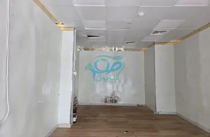 Shop - Studio for rent in Al Khalidiya - Abu Dhabi