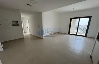 Apartment - 2 Bedrooms - 2 Bathrooms for rent in Hayat Boulevard-2A - Hayat Boulevard - Town Square - Dubai