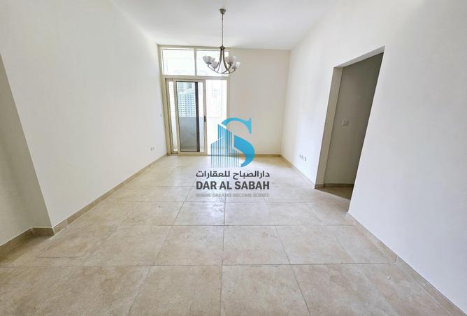 Apartment - 2 Bedrooms - 2 Bathrooms for rent in Taliatela Street - Al Nahda - Sharjah