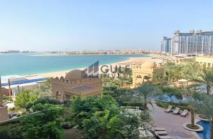 Apartment - 2 Bedrooms - 3 Bathrooms for sale in The Fairmont Palm Residence South - The Fairmont Palm Residences - Palm Jumeirah - Dubai