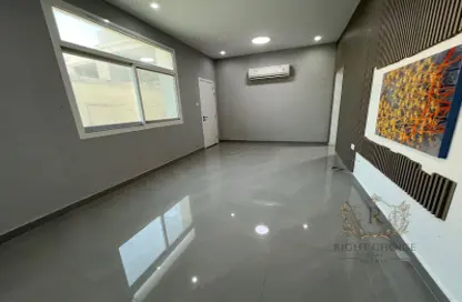 Apartment - 1 Bedroom - 1 Bathroom for rent in Khalifa City A Villas - Khalifa City A - Khalifa City - Abu Dhabi