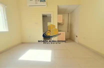 Apartment - Studio - 1 Bathroom for rent in Muwaileh 3 Building - Muwaileh - Sharjah