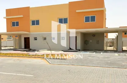 Villa - 2 Bedrooms - 3 Bathrooms for sale in Manazel Al Reef 2 - Al Samha - Abu Dhabi