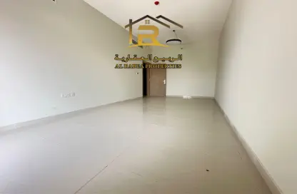 Apartment - 3 Bedrooms - 4 Bathrooms for rent in Al Jurf 2 - Al Jurf - Ajman Downtown - Ajman