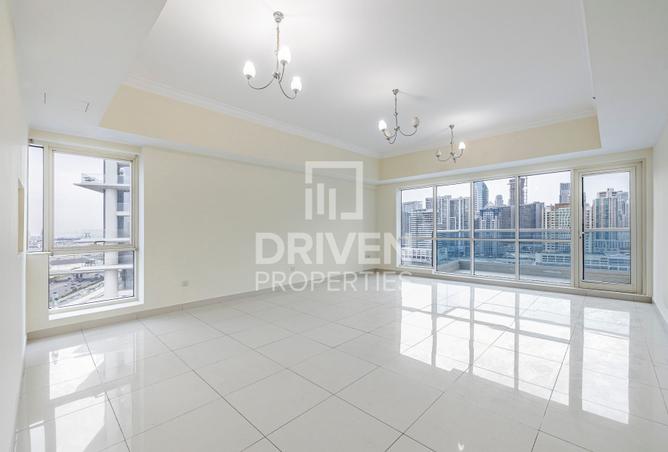 Apartment - 2 Bedrooms - 3 Bathrooms for sale in The Residences at Business Central - Business Bay - Dubai