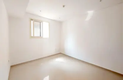 Apartment - 1 Bedroom - 1 Bathroom for rent in Muwailih Building - Muwaileh - Sharjah