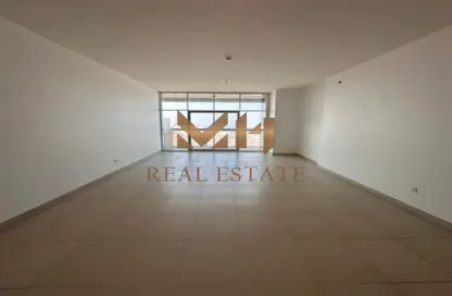 Apartment - 3 Bedrooms - 5 Bathrooms for rent in Al Ain Tower - Khalidiya Street - Al Khalidiya - Abu Dhabi