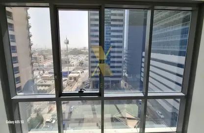 Apartment - 2 Bedrooms - 4 Bathrooms for rent in Khalidiya Twin Towers - Al Khalidiya - Abu Dhabi