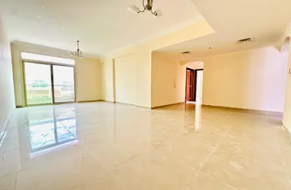 Apartment - 2 Bedrooms - 2 Bathrooms for rent in Muwaileh Commercial - Sharjah