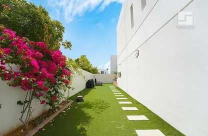 Villa - 3 Bedrooms - 3 Bathrooms for rent in Arabella Townhouses 1 - Arabella Townhouses - Mudon - Dubai