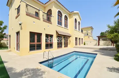 Villa - 5 Bedrooms - 7 Bathrooms for rent in Orange Lake - Fire - Jumeirah Golf Estates - Dubai
