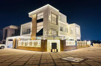 Villa - 5 Bedrooms - 7 Bathrooms for sale in Al Yasmeen 1 - Al Yasmeen - Ajman