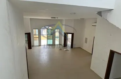 Villa - 6 Bedrooms for sale in Shakhbout City - Abu Dhabi