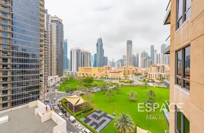 Apartment - 1 Bedroom - 1 Bathroom for sale in South Ridge 6 - South Ridge - Downtown Dubai - Dubai