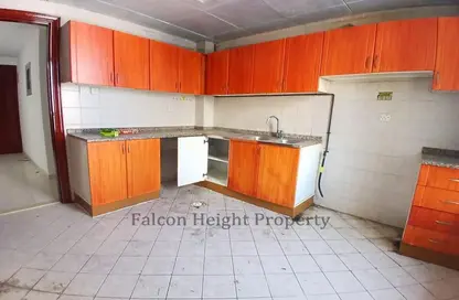 Apartment - 2 Bedrooms - 2 Bathrooms for rent in Rose Tower - Al Khan - Sharjah