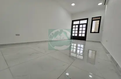 Apartment - 1 Bathroom for rent in Madinat Al Riyad - Abu Dhabi