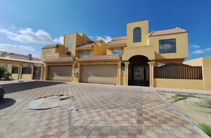 Villa - 6 Bedrooms - 6 Bathrooms for rent in Mohamed Bin Zayed Centre - Mohamed Bin Zayed City - Abu Dhabi