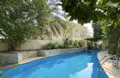 Villa - 5 Bedrooms - 5 Bathrooms for rent in Meadows 5 - Meadows - Dubai