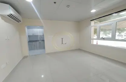 Apartment - 1 Bathroom for rent in Al Ameriya - Al Jimi - Al Ain