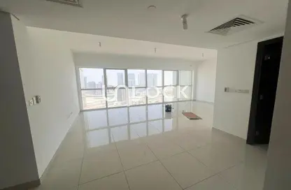 Apartment - 2 Bedrooms - 3 Bathrooms for rent in Tala Tower - Marina Square - Al Reem Island - Abu Dhabi
