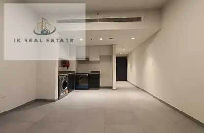 Apartment - 1 Bedroom - 2 Bathrooms for rent in East Village - Aljada - Sharjah