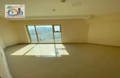 Apartment - 3 Bedrooms - 2 Bathrooms for rent in Talal Building - Al Mujarrah - Sharjah